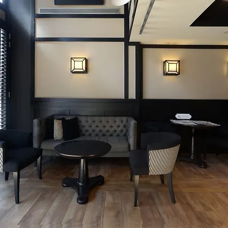Hotel Europark 3*