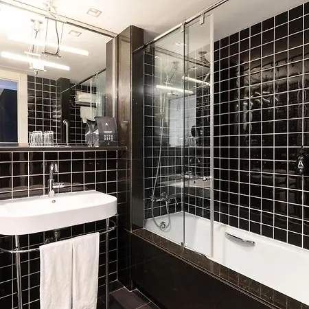 Europark Hotel 3*