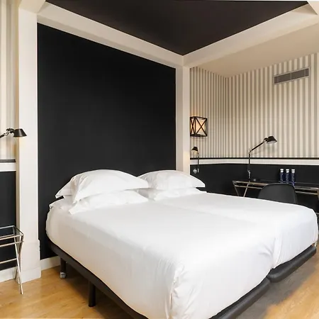 Hotel Europark 3*