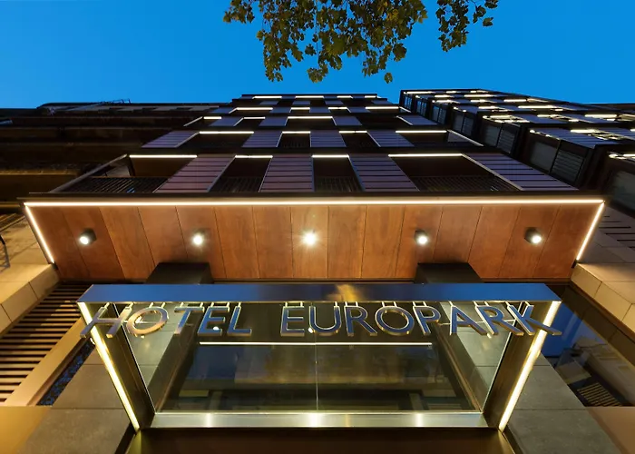 Hotel Europark 3*